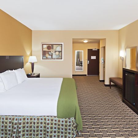 Holiday Inn Express Hotel & Suites El Paso West Стая снимка